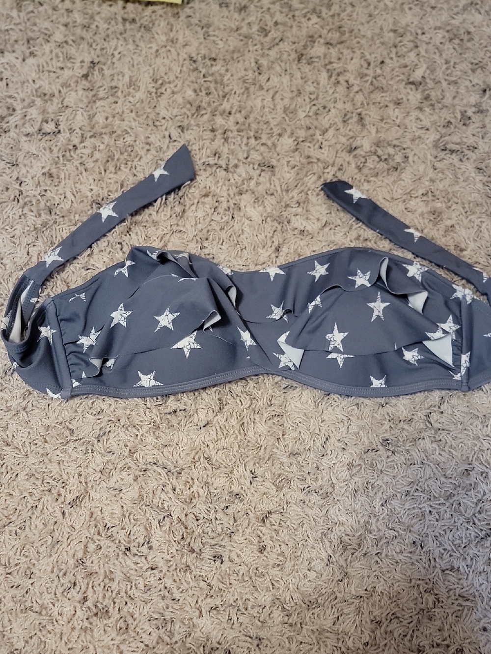 Xhilaration Gray and White Bikini Top with Subtle Ruffle